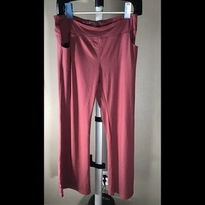 Town cat women’s pants